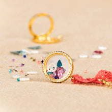 Load image into Gallery viewer, Craftabelle – Living Lockets Creation Kit – Locket Making Kit