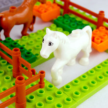 Load image into Gallery viewer, HPD Building Blocks Set 163 pc - The Harvest Party - Chicken, Horse, Dog, Goat, Cow & More!